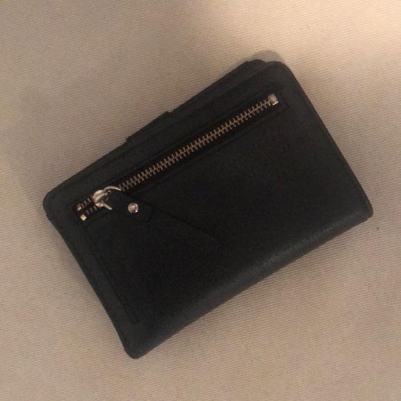 Kate Spade Wallet - Picture 3 of 4